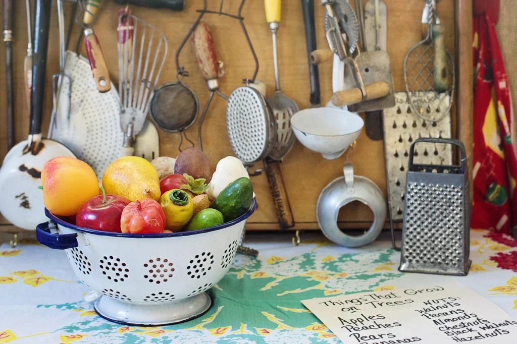 What Is the Proper Method for Cleaning Dirty Utensils-Best Method 2024